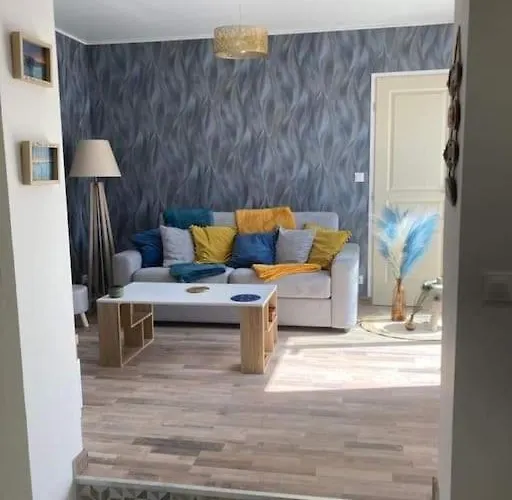 Les Pieds Dans L'eau... Au Chaud !!! Hébergement de vacances